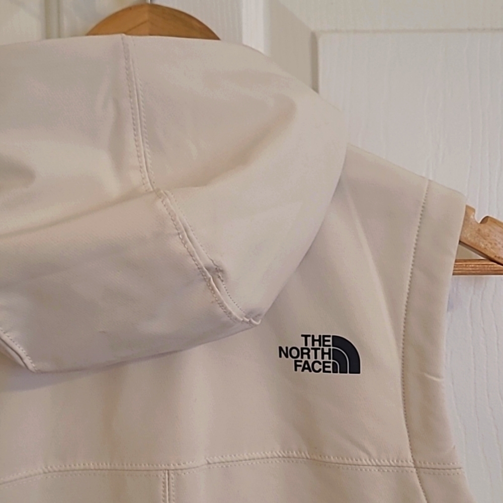 The North Face Windwall Women's Vest - Picture 6 of 9